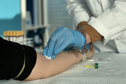 Dal 2 novembre niente più esami del sangue agli ambulatori di Solbiate, Cagno e Concagno